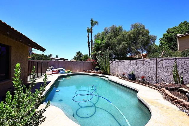 310 E BRECKENRIDGE Way, Gilbert, AZ 85234