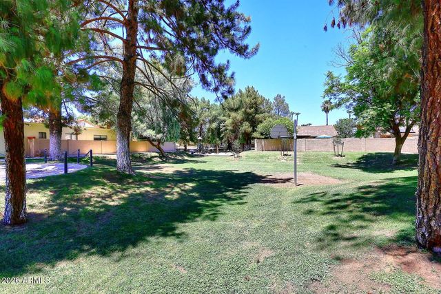 310 E BRECKENRIDGE Way, Gilbert, AZ 85234