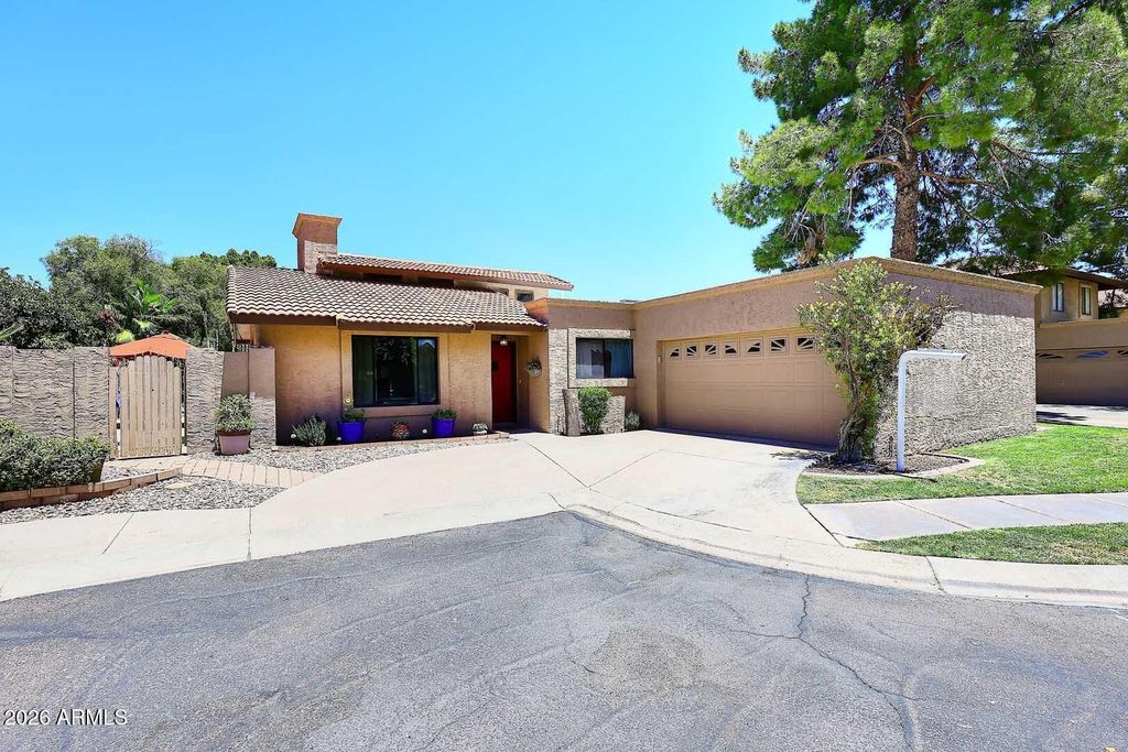 310 E BRECKENRIDGE Way, Gilbert, AZ 85234