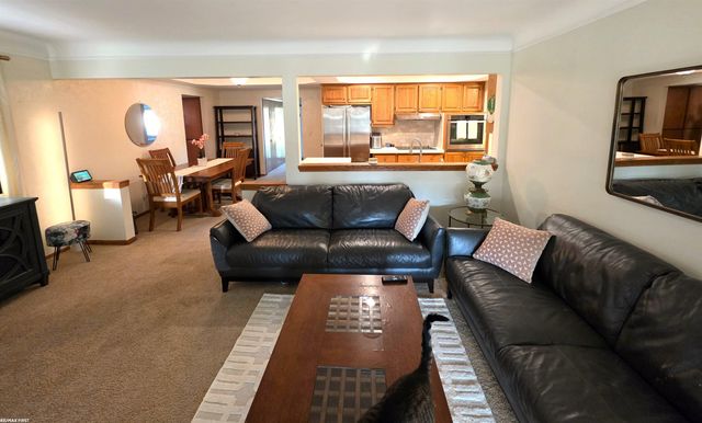 36687 Briarcliff Road, Sterling Heights, MI 48312