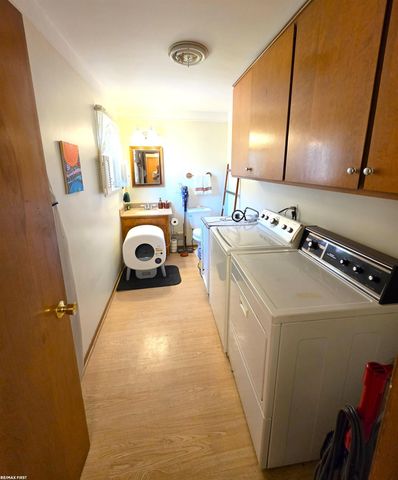 36687 Briarcliff Road, Sterling Heights, MI 48312