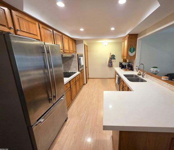 36687 Briarcliff Road, Sterling Heights, MI 48312