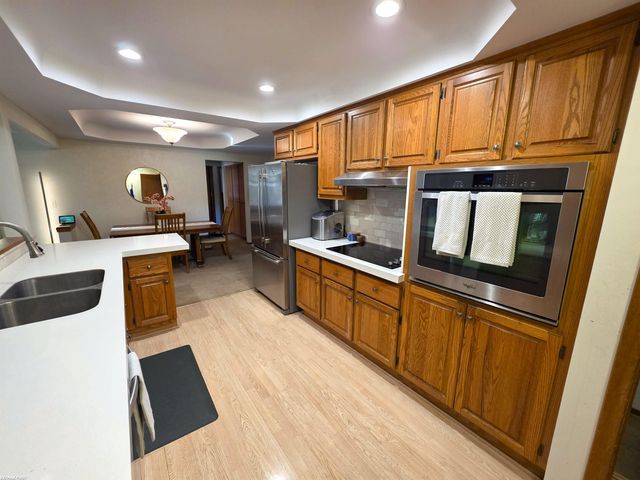 36687 Briarcliff Road, Sterling Heights, MI 48312