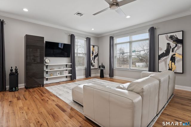 130 Brentwood Avenue, Fairfield, CT 06825