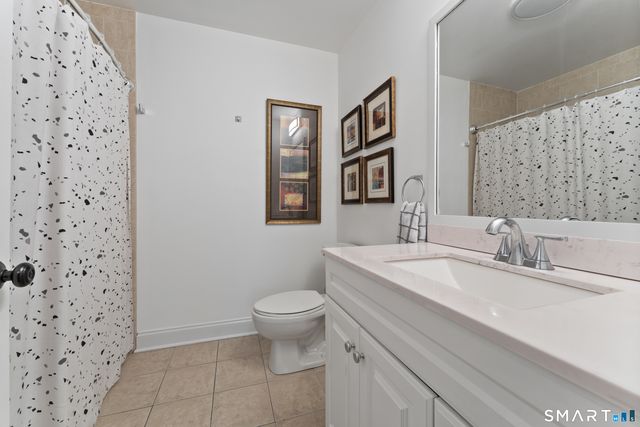 130 Brentwood Avenue, Fairfield, CT 06825