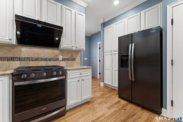 130 Brentwood Avenue, Fairfield, CT 06825