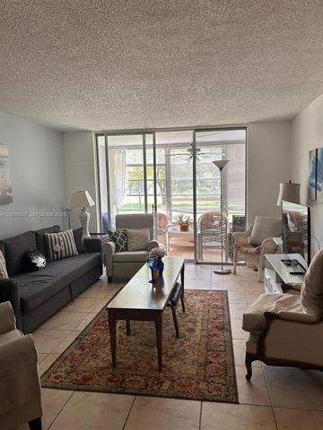 3099 NW 48th Ave 153, Lauderdale Lakes, FL 33313