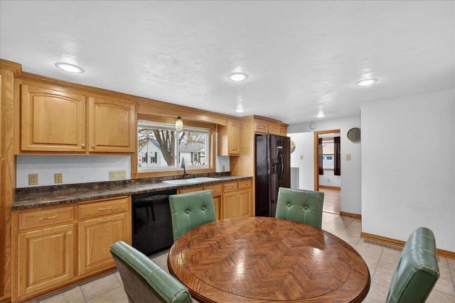 517 ABRAMS STREET, Green Bay, WI 54302