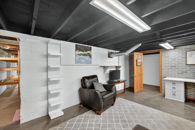 517 ABRAMS STREET, Green Bay, WI 54302