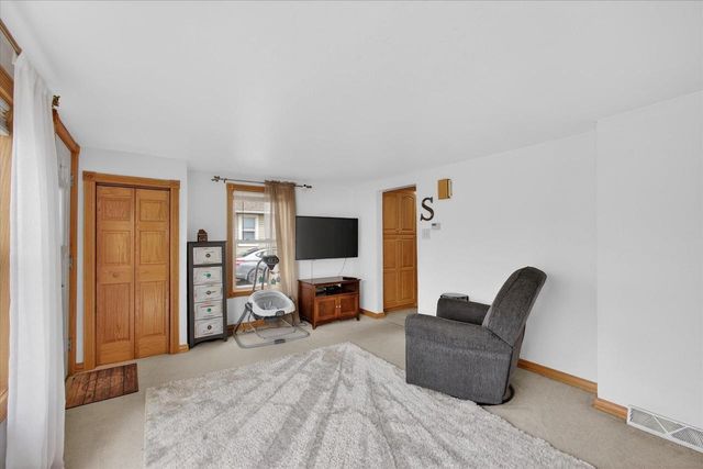 517 ABRAMS STREET, Green Bay, WI 54302