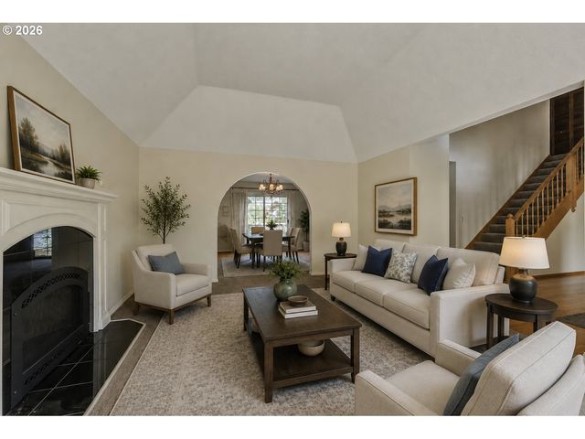 17799 Nw ELKCREST Ct, Portland, OR 97229