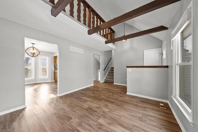 2101 E Sheridan Bridge Lane, Olathe, KS 66062