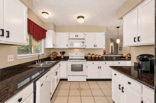 15802 Tammany Lane, Houston, TX 77082
