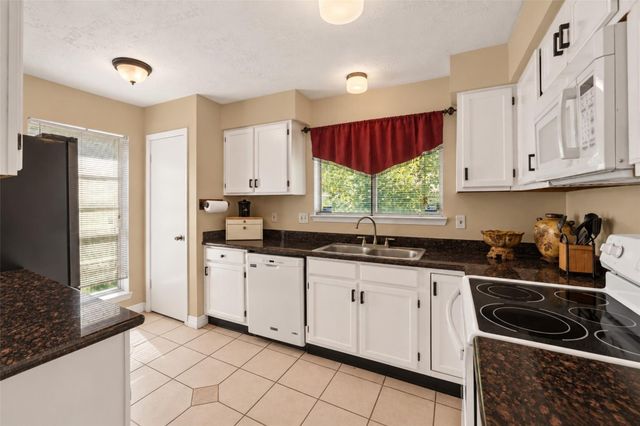 15802 Tammany Lane, Houston, TX 77082