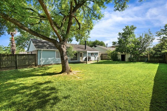 15802 Tammany Lane, Houston, TX 77082