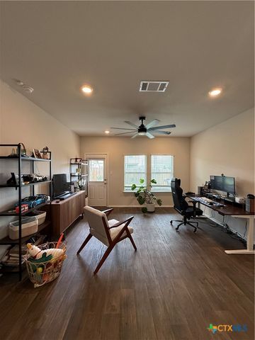 2983 Panther Spring, New Braunfels, TX 78130