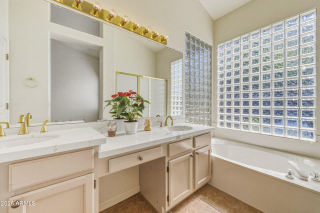 16207 S 24TH Place, Phoenix, AZ 85048