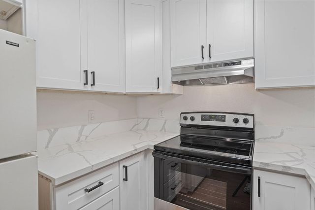 1019 Dornajo Way #114, Sacramento, CA 95825