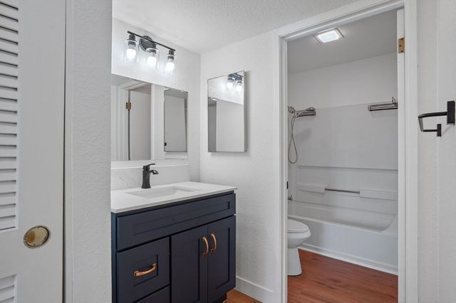 1019 Dornajo Way #114, Sacramento, CA 95825