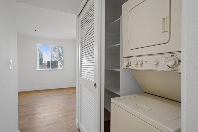 1019 Dornajo Way #114, Sacramento, CA 95825