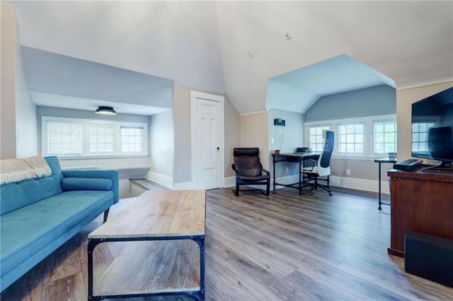231 Vassar Street, Rochester, NY 14607