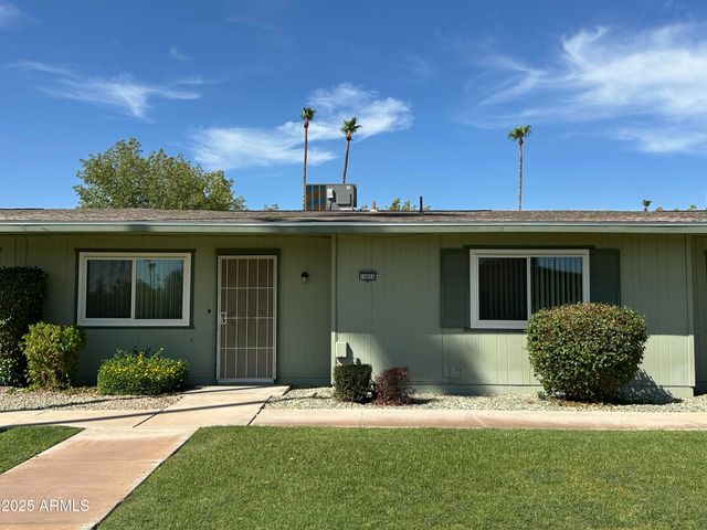 10856 W Santa Fe Drive, Sun City, AZ 85351