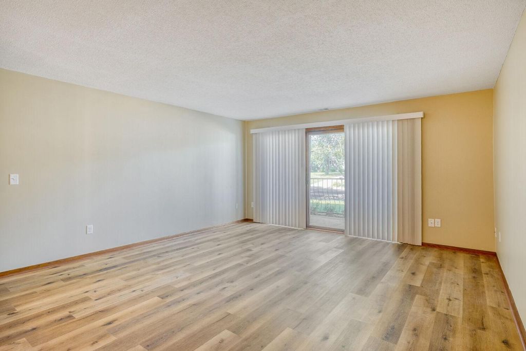 1450 Bidwell Street 108, West Saint Paul, MN 55118 — photo 5