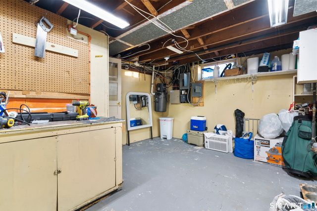 259 Elaine Terrace, New Haven, CT 06512