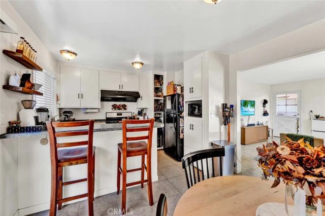 664 Center Street A, Costa Mesa, CA 92627
