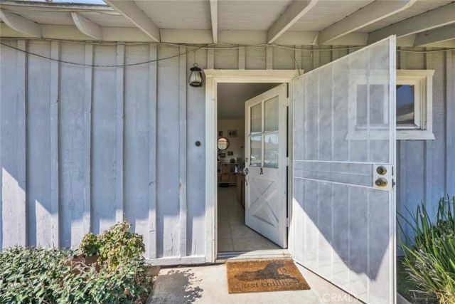 664 Center Street A, Costa Mesa, CA 92627