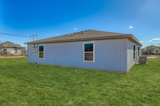 1432 NW 11TH Avenue, Amarillo, TX 79107