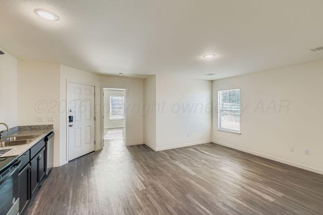 1432 NW 11TH Avenue, Amarillo, TX 79107