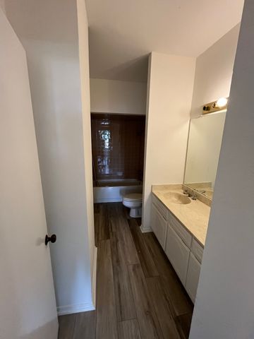 5200 Keller Springs Road 215, Dallas, TX 75248