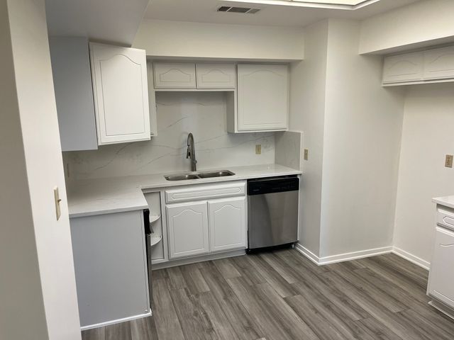 5200 Keller Springs Road 215, Dallas, TX 75248