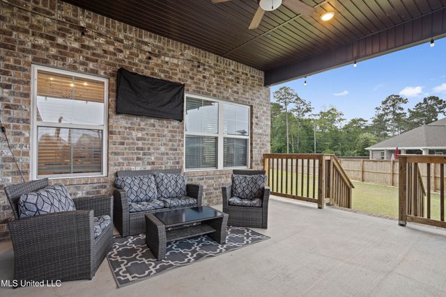 2987 Rue Acadian Gardens, Biloxi, MS 39532