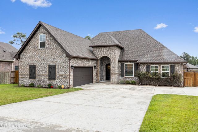 2987 Rue Acadian Gardens, Biloxi, MS 39532