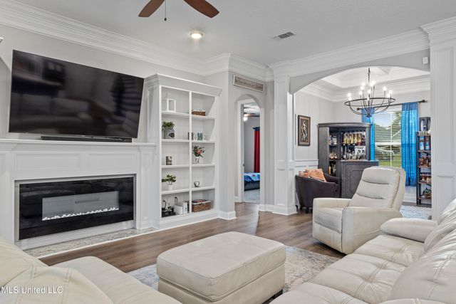 2987 Rue Acadian Gardens, Biloxi, MS 39532