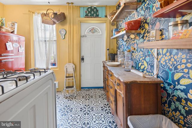 521 MOUNTAIN ST, Philadelphia, PA 19148