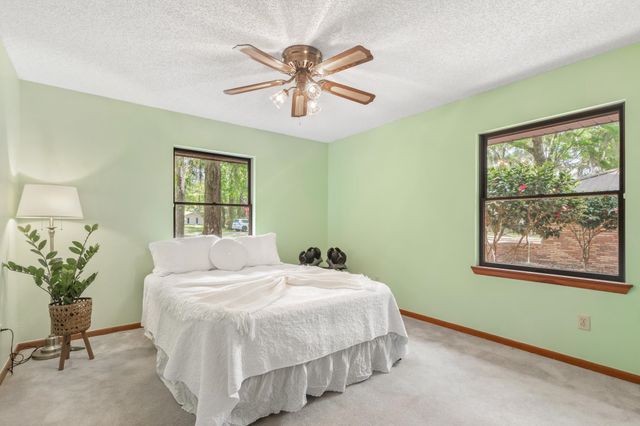 3649 Lone Wolf Trl, St Augustine, FL 32086