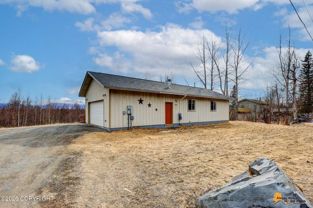 150 W Kristy Drive, Wasilla, AK 99654
