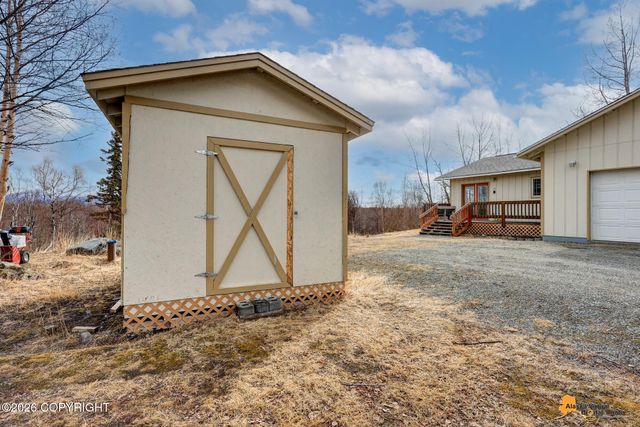 150 W Kristy Drive, Wasilla, AK 99654