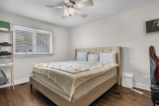 8100 Lorel Avenue, Burbank, IL 60459