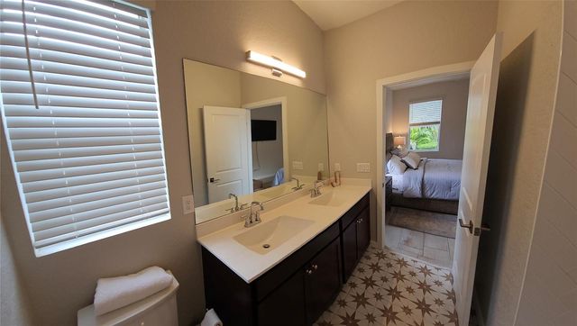3034 NE Skyview Lane, Jensen Beach, FL 34957