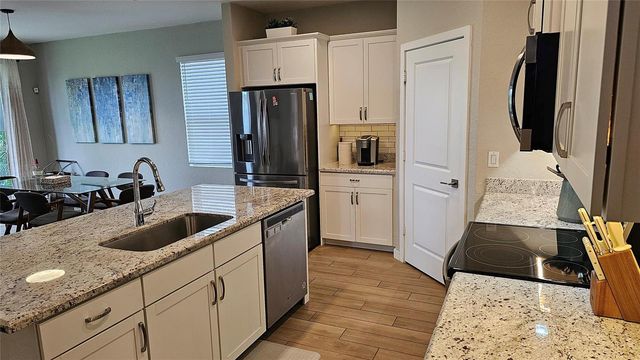 3034 NE Skyview Lane, Jensen Beach, FL 34957