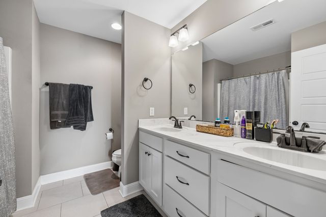 3242 Pinson School Rd, Greenbrier, TN 37073