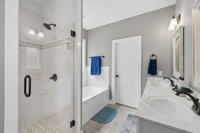 3242 Pinson School Rd, Greenbrier, TN 37073