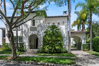 23 Boardwalk, Newport Beach, CA 92660
