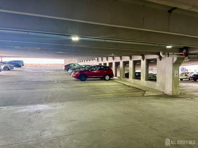 101 Roosevelt Avenue 311, Carteret, NJ 07008