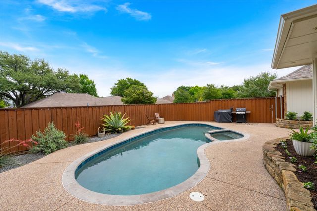 2013 Ridge Creek Drive, Richardson, TX 75082