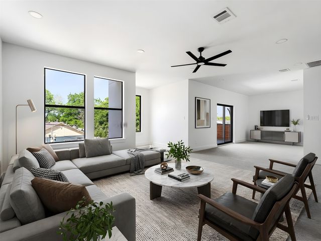1958 Toronto Street, Dallas, TX 75212